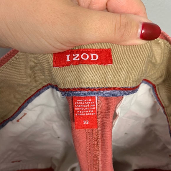 Izod Salmon Lobster Embroidered Shorts - Picture 3 of 3